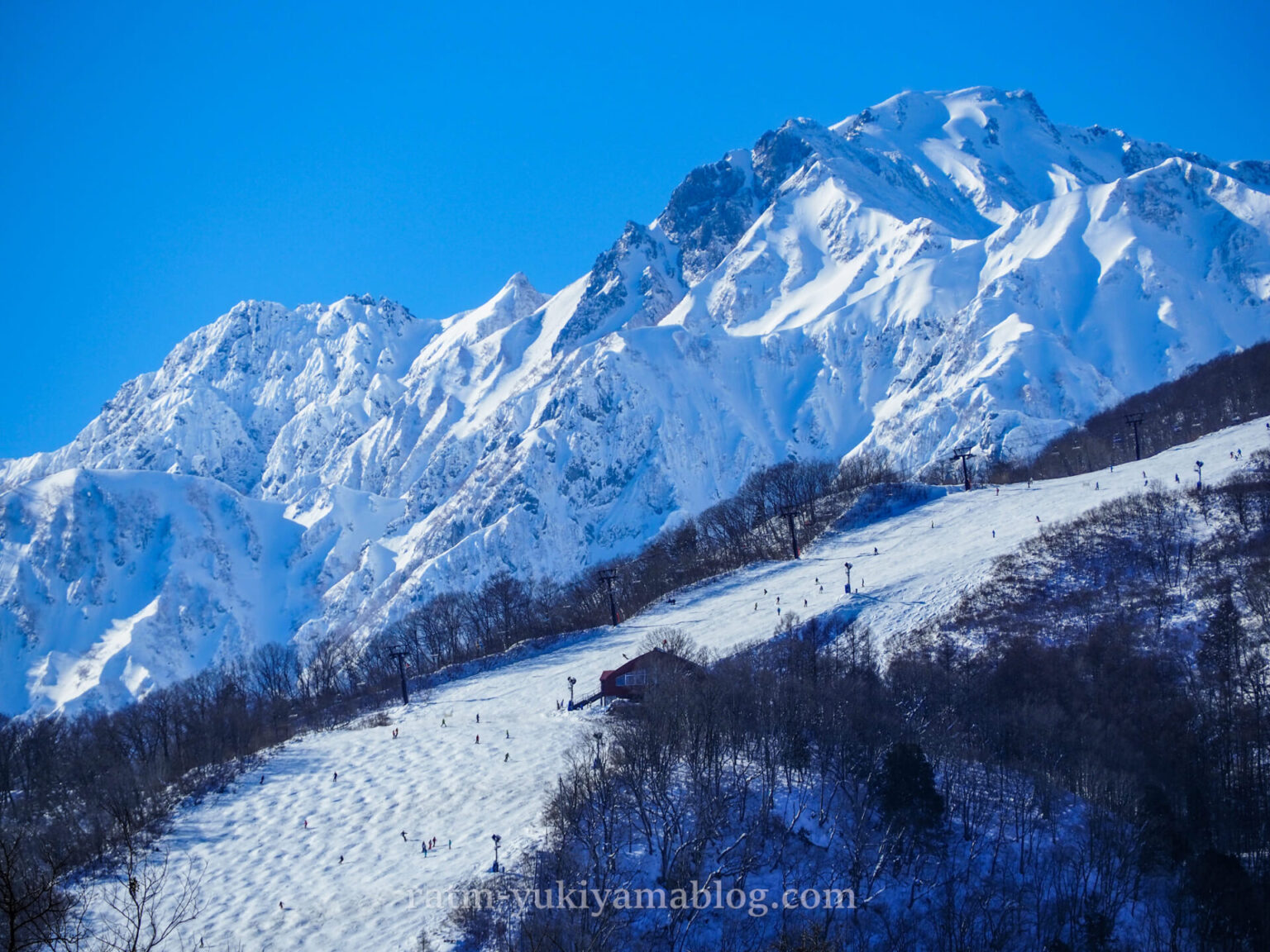 長野県白馬村 北アルプスの絶景が間近に見える撮影ポイント 「白馬大橋」 